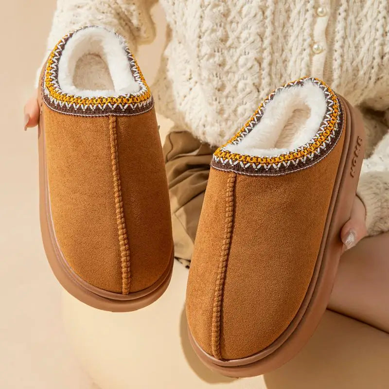 WOMEN'S FLUFFY SLIPPERS