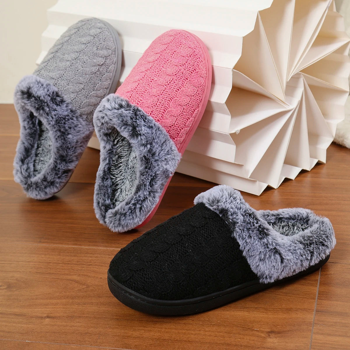 WOMEN'S SOFT WINTER SLIPPERS